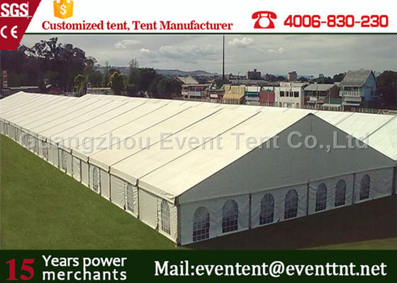 China Weißes PVC des großen Aluminiumfeld-Hochzeitsfest-Zeltes mit Belüftungs-Fenster fournisseur